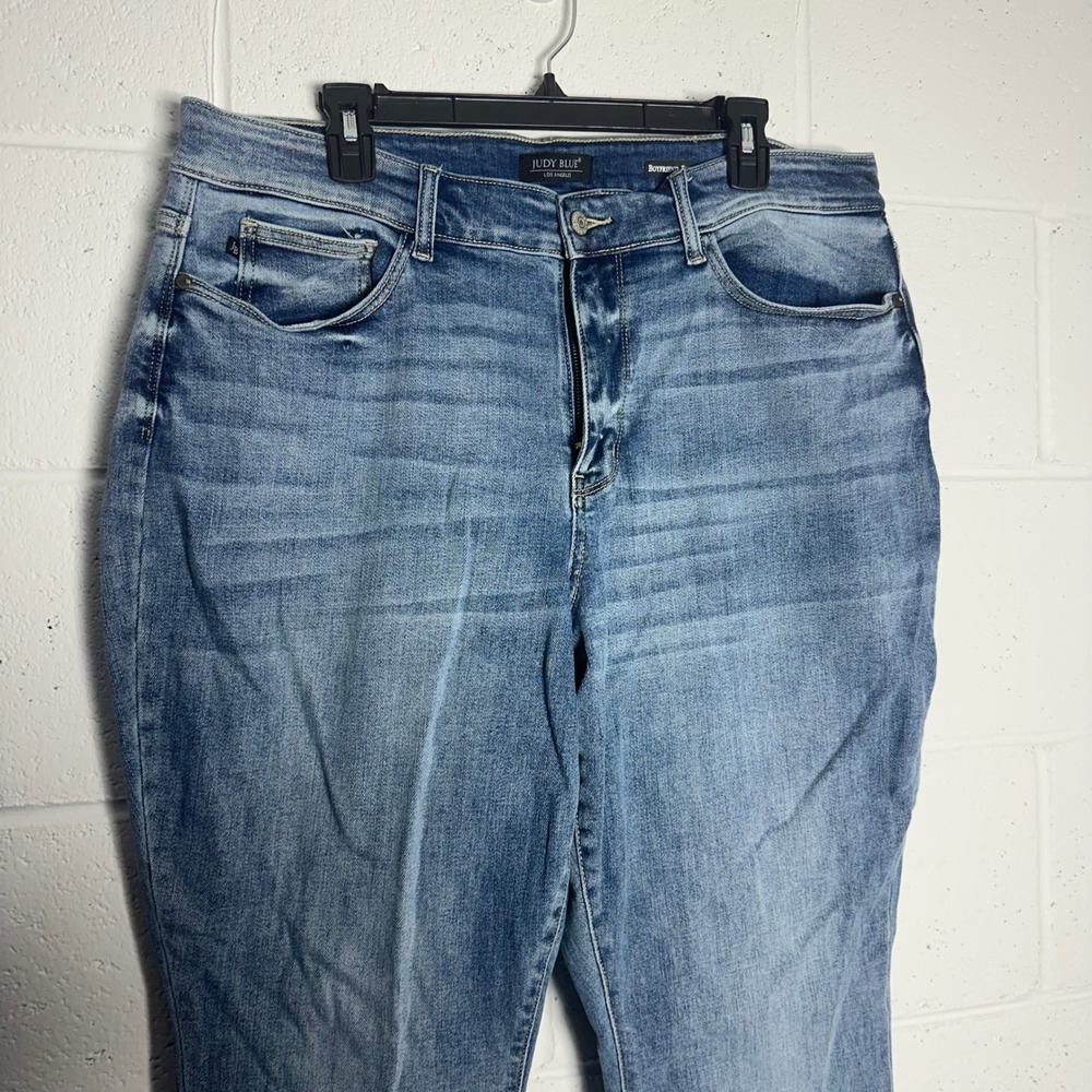 Judy Blue Boyfriend Fit Jeans Medium Wash Blue Stretch Denim Size 20W JB82335LT